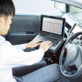 【代引不可】車載用 ノートパソコン台 ノートパソコンスタンド 13.3インチ対応 車内用簡易テーブル サンワサプライ CAR-SPHLD1