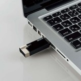 【代引不可】USBメモリ Lightningコネクタ搭載 USB3.2 Gen1メモリ 64GB PC スマホ タブレット データ 写真 動画 転送 コンパクト エレコム MF-LGU3B064G