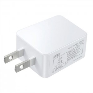 【代引不可】USB充電器 2A 高耐久 ストレートタイプ AC充電器 絶縁キャップ付き 安全設計 ホワイト サンワサプライ ACA-IP52W