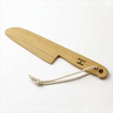 プチママン キッズウッドナイフ＆カッティングボードセット ラビット 木製 木のナイフ まな板 キッズ 子供用 ギフト 贈り物 プレゼント Petit maman AVLF2029
