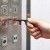 【代引不可】マルチタッチツール オープナー型フック ボトルオープナー ATM エレベーター 接触防止 エレコム P-MTHKO