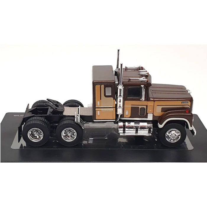 IXO イクソ 1/43 インターナショナル トランスター 4300 1980 ブラウン