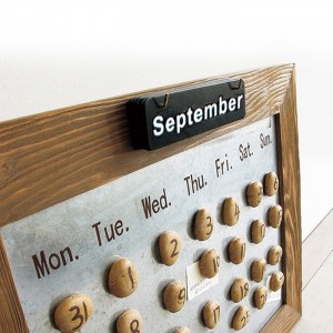 ストーンカレンダー 万年カレンダー 石 ブリキ 木 ウッドフレーム おしゃれ カッコイイ 新年 新年度 インテリア スパイス Cnz978 スマホアクセサリ 周辺機器 Av機器 家電 補聴器の通販専門店 やるcan